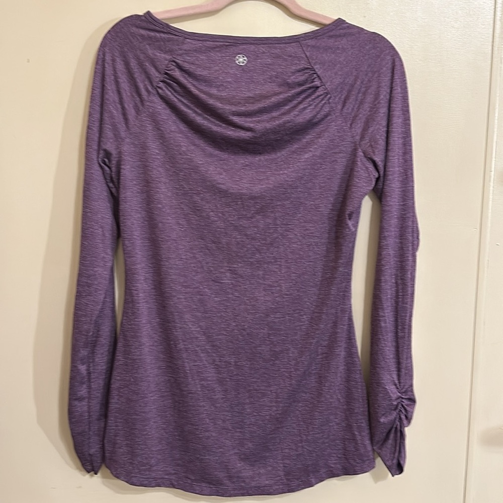 NWOT GAIAM Yoga shirt - Picture 2 of 7